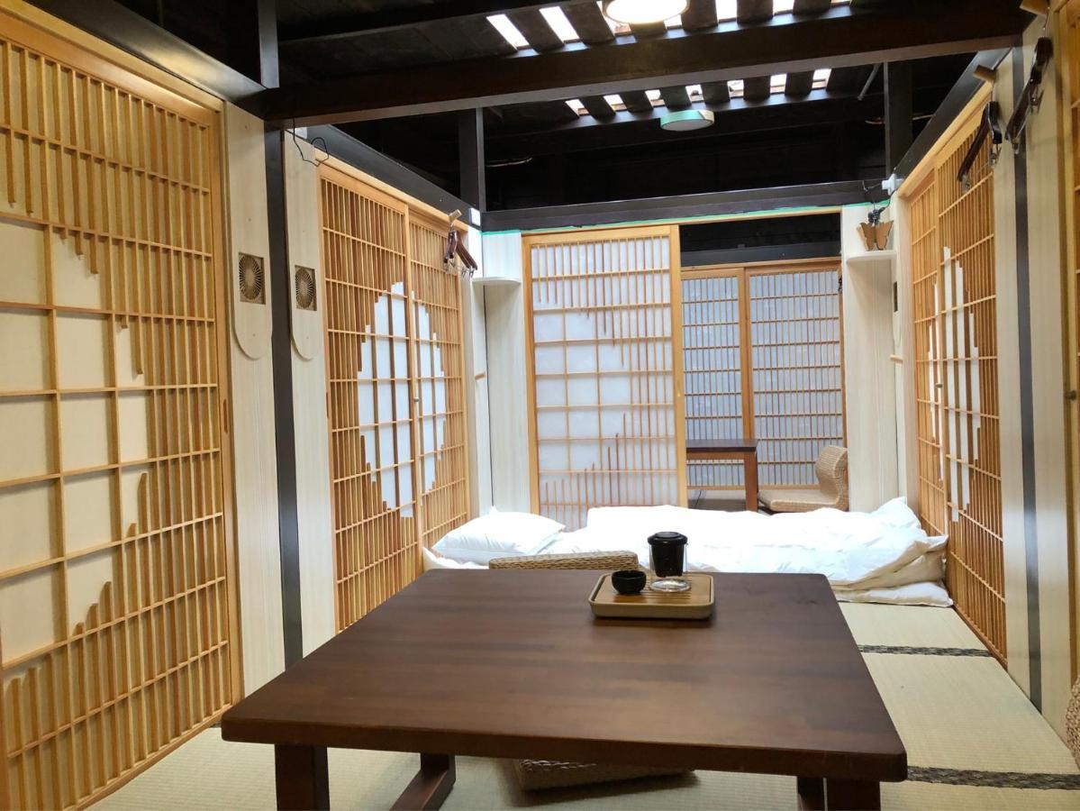 台甕茶室青年旅館 Tai-Wong Tatami Room Hostel Tainan Exterior foto