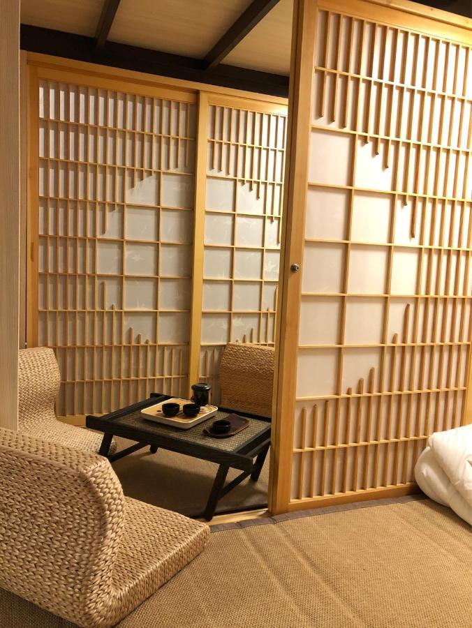 台甕茶室青年旅館 Tai-Wong Tatami Room Hostel Tainan Exterior foto
